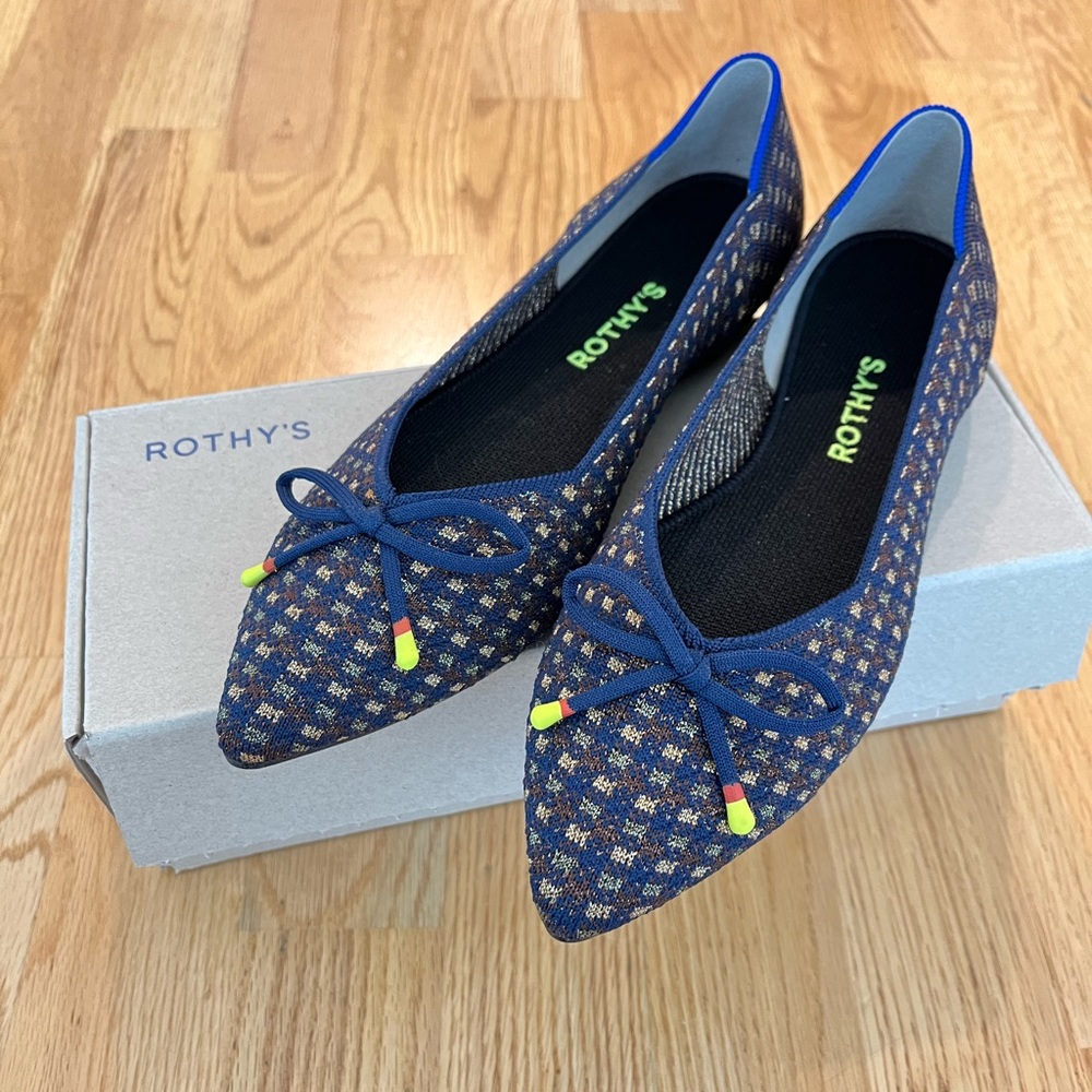 NEW Rothy’s The Bow Point